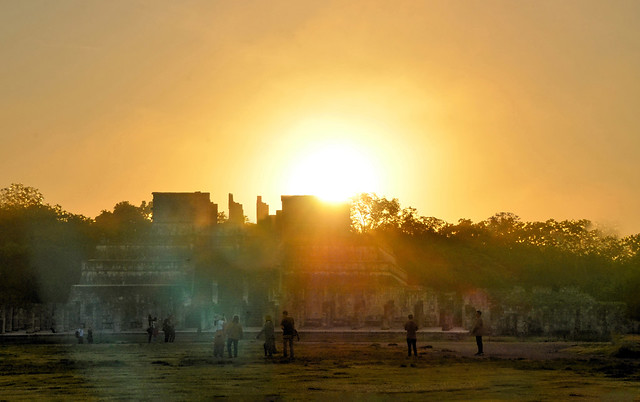 Sunrise over the Temple of the Warriors, Chichén Itzá, Yucatán Mexico