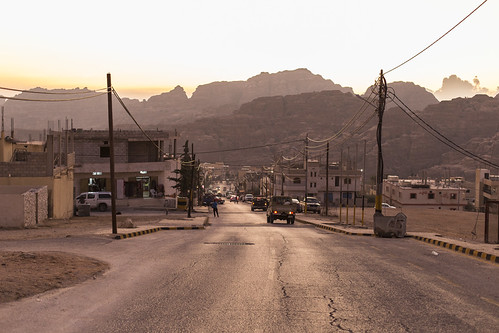 Sunset over Uum Sayhoun by Tim&Elisa, Wadi Musa - Jordanjordan uumsayhoun canon sunset citylife rocks sun mountains streetphotography stre