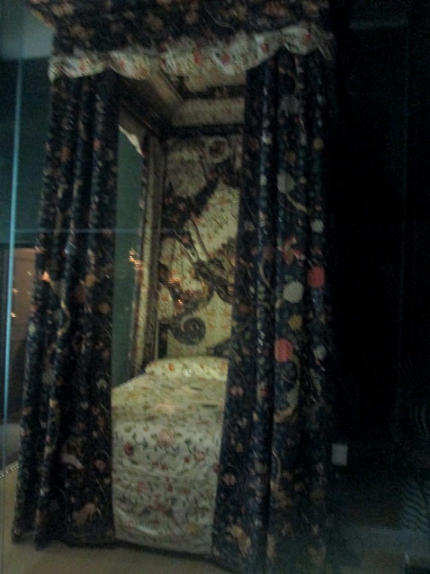 Chinese silk state bed hangings, Calke Abbey