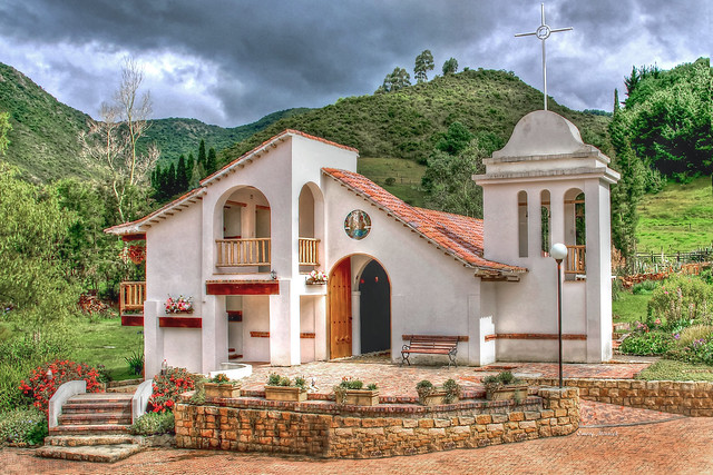 Chapel @ La Casa del Lago-Bogota Colombia 3210