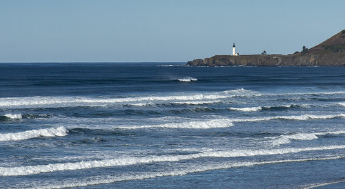 yaquina lighthouse cape foulweather nye beach newport oregon al case pacific ocean landscape nikon d750 nikkor 24120mm f4g waves