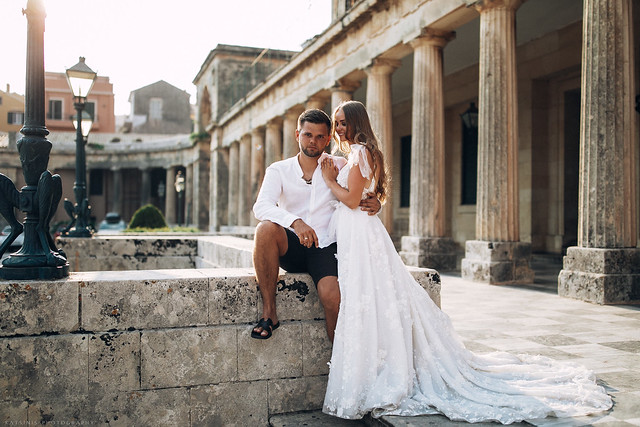 After-wedding photo session in Kerkyra
