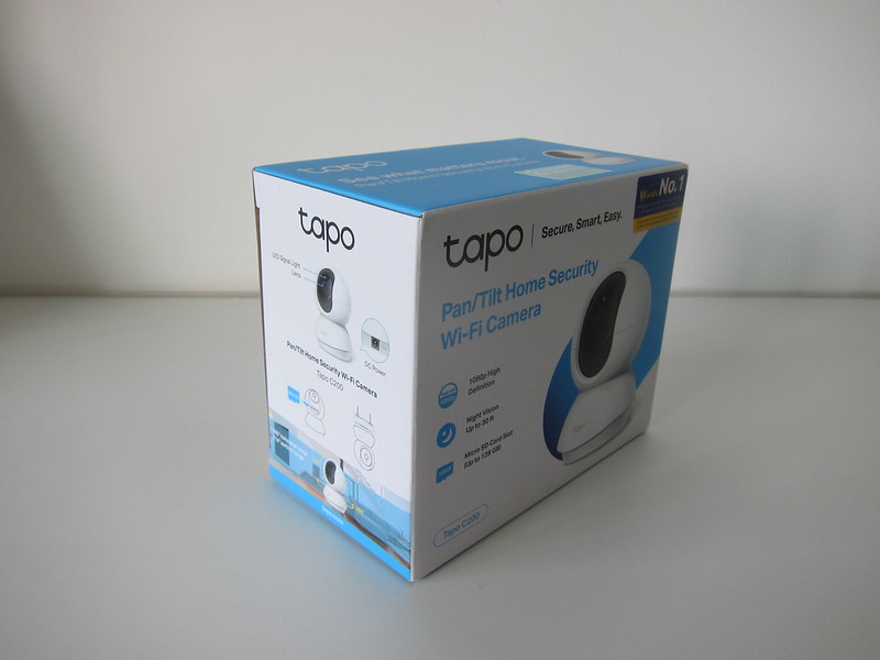 TP-Link Tapo C200 Wi-Fi Camera - Box