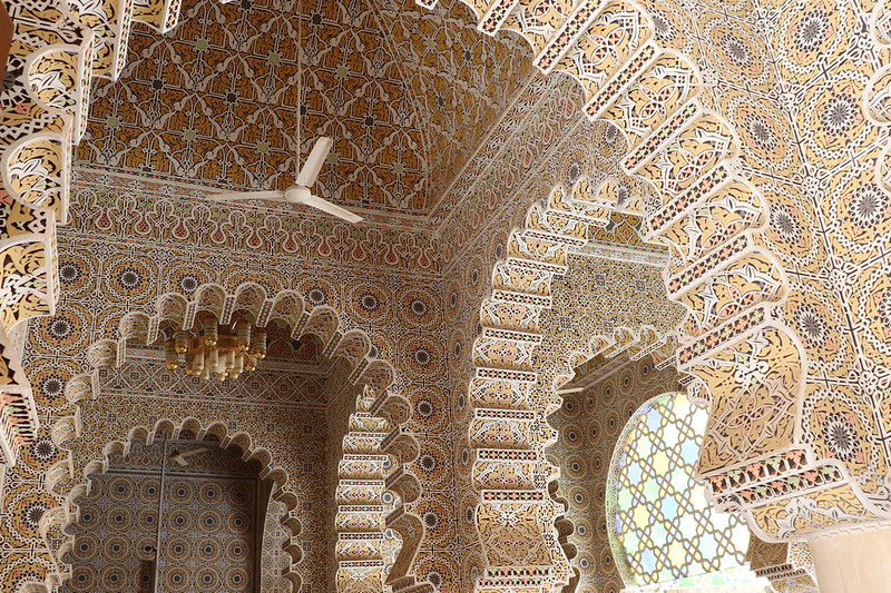 Interior de Mezquita de Touba