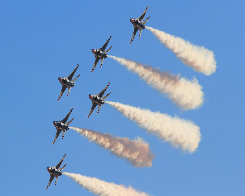 IMG_3910 USAF Thunderbirds Delta Formation, Nellis AFB