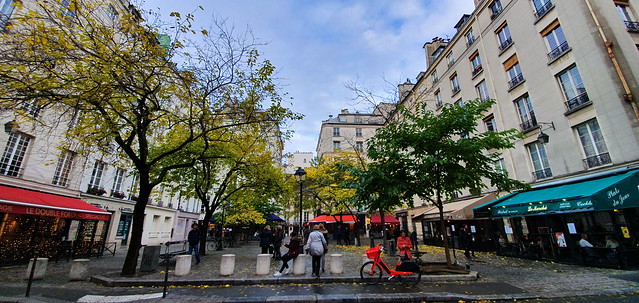 137 Paris Novembre 2019 - Place du Marché Sainte Catherine
