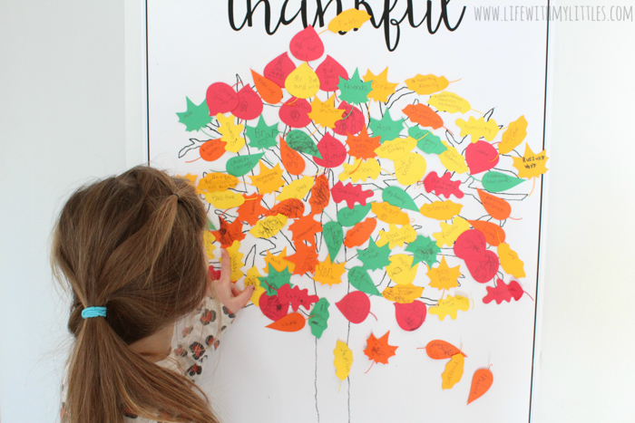 This free giant printable gratitude tree is such a great visual representation of gratitude in November! Print it off and count down the days to Thanksgiving! Perfect for kids of all ages and adults!