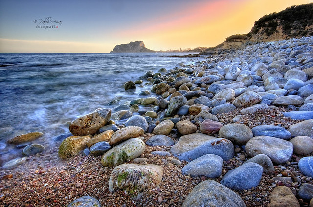 (318/19) Mar y rocas