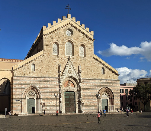 cathedral sicily italy catholic messina church square architecture europe