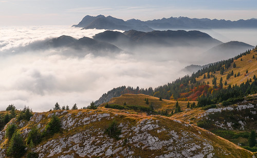 ratitovec slovenija slovenia landscape fall fog autumn jesen megla