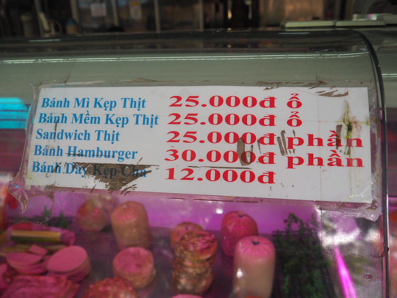 PA205594 NHU'LAN （ニューラン） ベトナム ホーチミン vietnam バインミー Bánh Mì