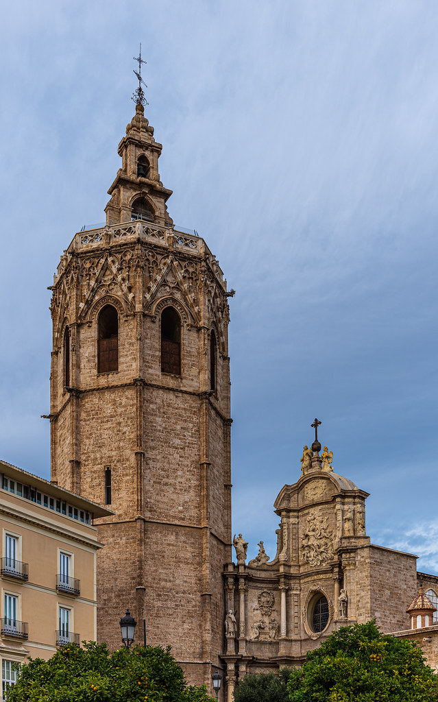Valencia Cathedral (Panasonic Lumix S1 & Sigma DN 45mm f2.8 Prime)