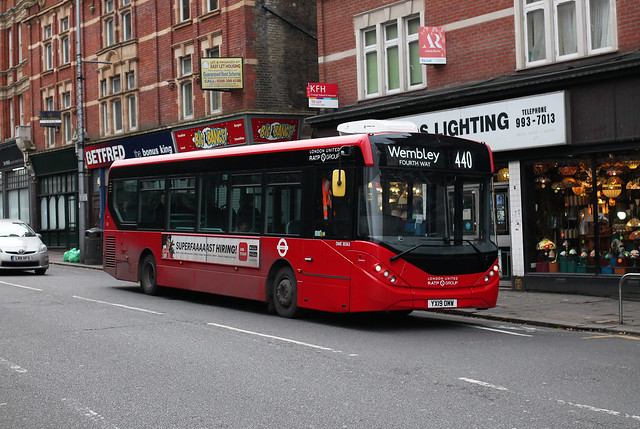 Route 440, London United, DME30363, YX19OMW