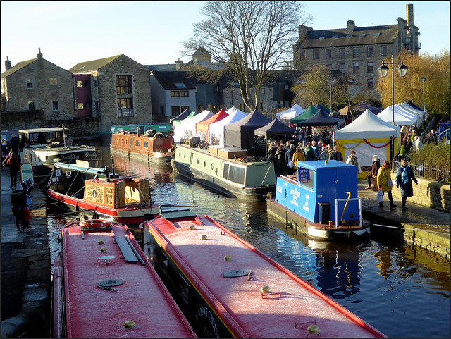 Canal basin on Christmas market day. Skipton.