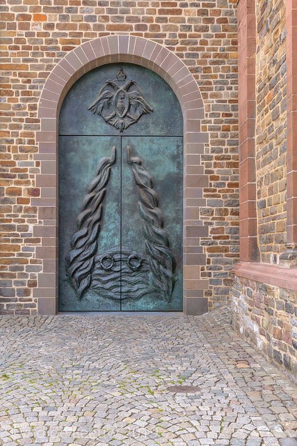 Bronzen deur