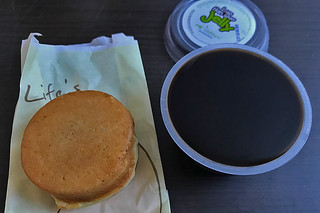 Mr. Bean - Kaya Cheese Pancake and grass jelly