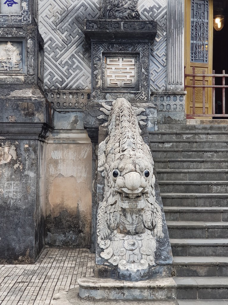 Day 4: 順化的皇陵(啟定陵)之旅 Royal Tomb of Khai Dinh King @ 顺化 Hue, Vietnam