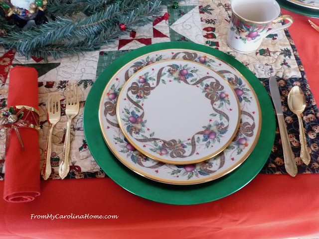Christmas Tablescape at FromMyCarolinaHome.com