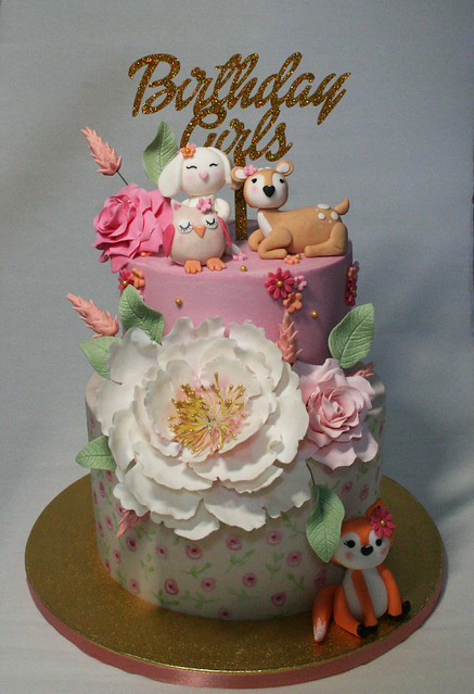 Forest Animals Cake