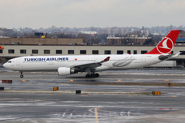 TC-LNG | Airbus A330-303 | Turkish Airlines 