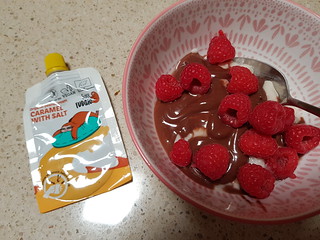 Super Fudgio with yoghurt and raspberries