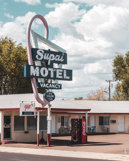 Seligman   |   Supai Motel