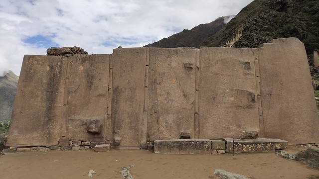 Templo del Sol - Ollantaytambo Archaeological Park - Ollantaytambo, Cusco, Peru
