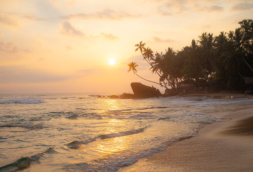 srilanka asia southeastasia travel traveling worldtravel backpacking olympus omd omdem10 lanka sunset beach ocean dawella unawatuna