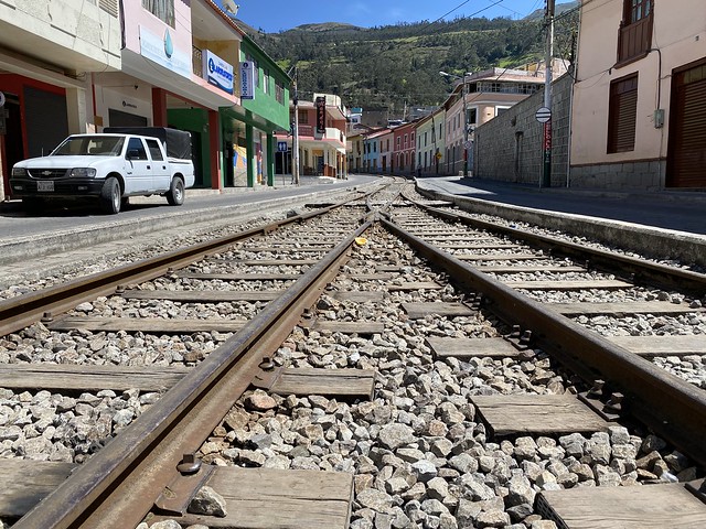 The Devil's Nose Train Ride (la Nariz del Diablo), from Alausí (2,347m/7,700ft) to Sibambe (1,836m/6,023ft), Ecuador Train.