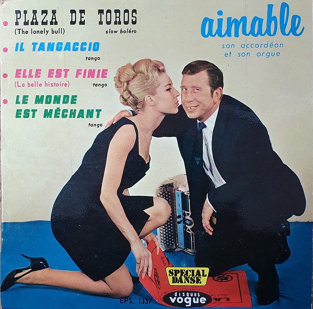 Charity Shop record covers - Love the 50s/60s style!