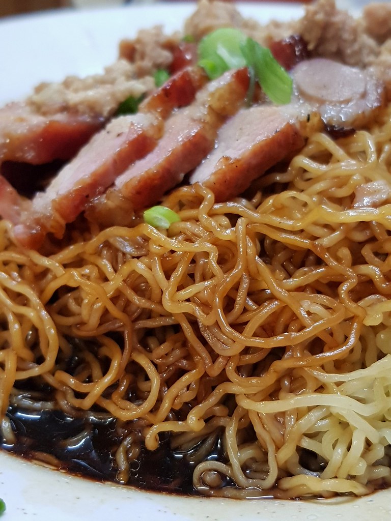 叉烧云吞面 Charsiew WanTan Mee (x2Mee) rm$8 (7.5/10) & 奶茶 TehC rm$2.40 (6.5/10) @ 好朋友云吞面 Restoran Good Friend Wan Tan Mee in KL Pudu