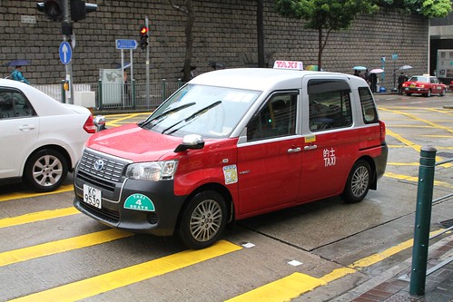 Toyota Comfort Hybrid taxi