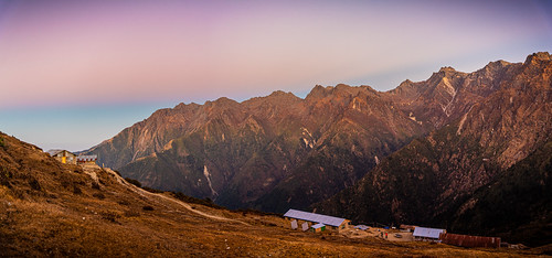 Sunrise, Tharepati Pass, Helambu Region, Nepal by CamelKW, nepal bhutan bagmatizone ghyangphedi nepal2019 sunrise tharepatipass helamburegion