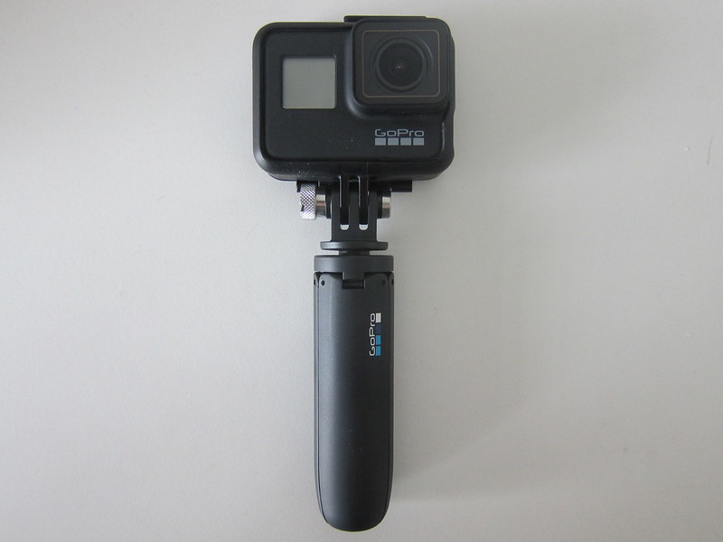 GoPro Shorty - With GoPro HERO7 Black - Front