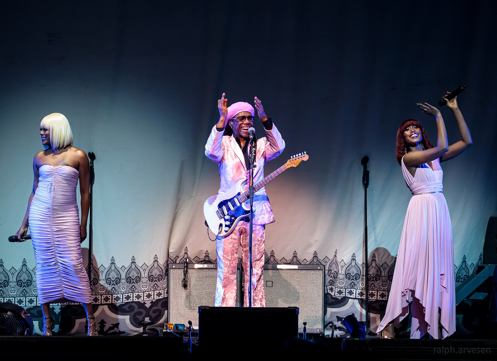 Nile Rodgers & CHIC | Texas Review | Ralph Arvesen