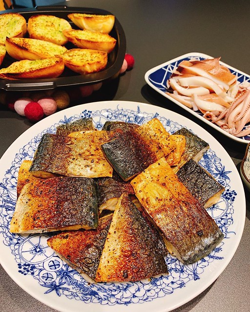 剝皮辣椒雞湯+烤新鮮鯖魚