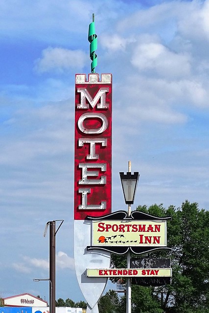NE, Scottsbluff-U.S. 26 Sportsman Inn Motel Sign