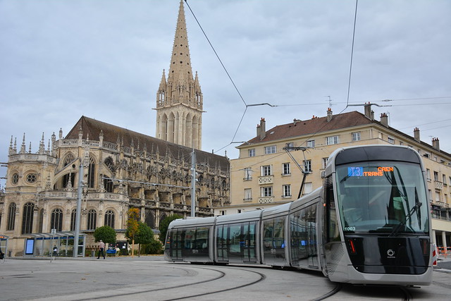 Tramway de Caen - Saint-Pierre