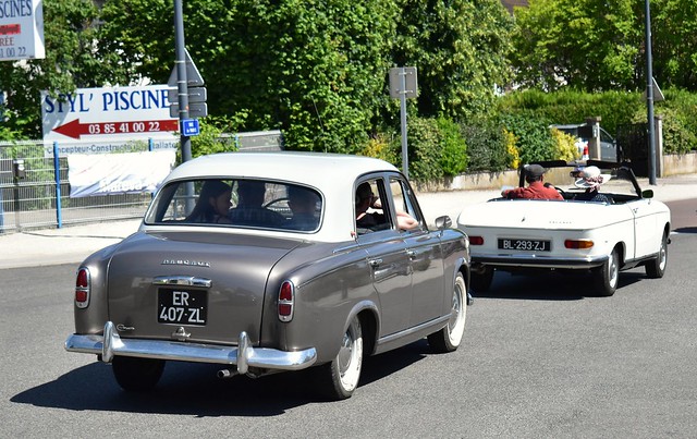 1959 Peugeot 403 & 1969 Peugeot 204 Cabriolet