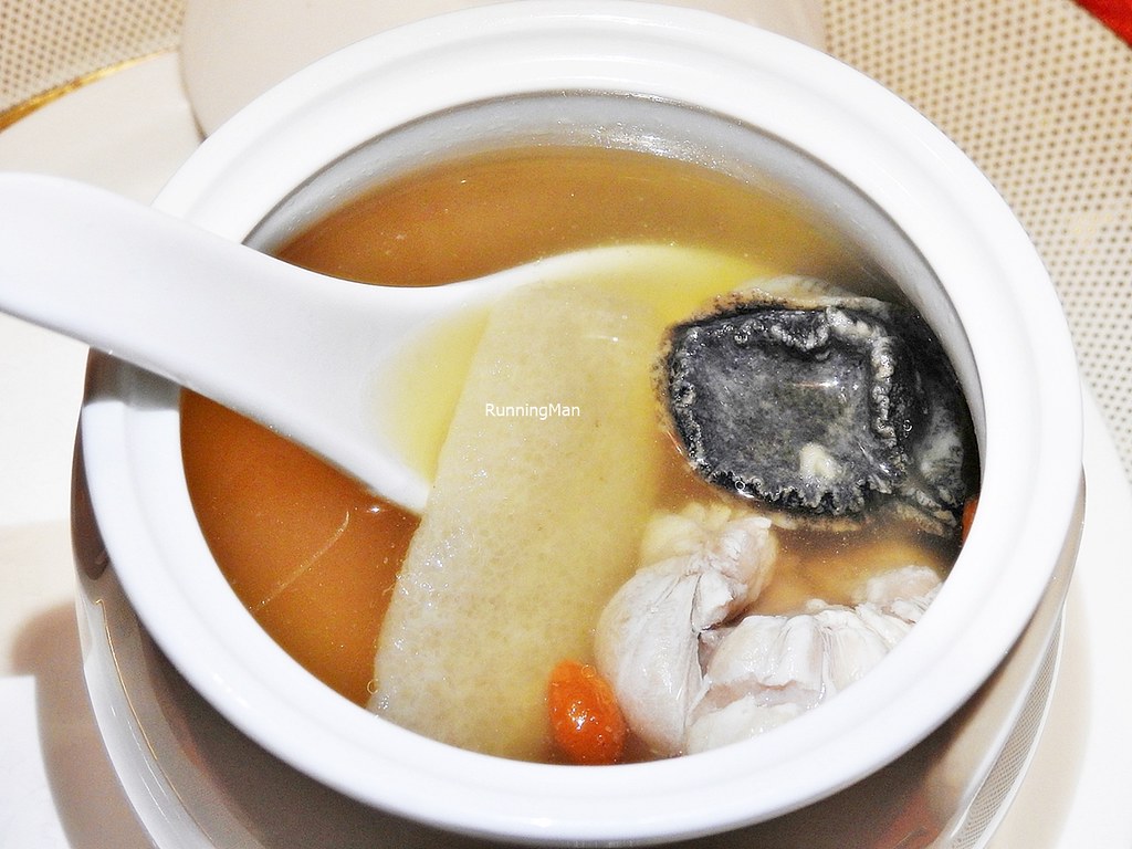 Double-Boiled Chicken Soup With Ginseng