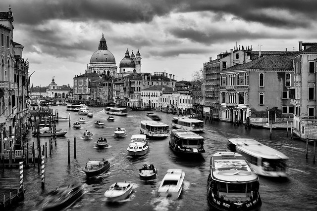 Rushhour on Canal Grande