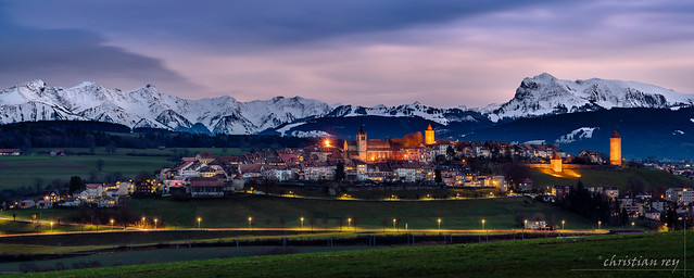 Crépuscule sur Romont (Switzerland)