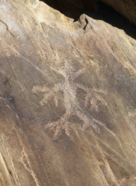 Petroglyph / Three Fingers Canyon