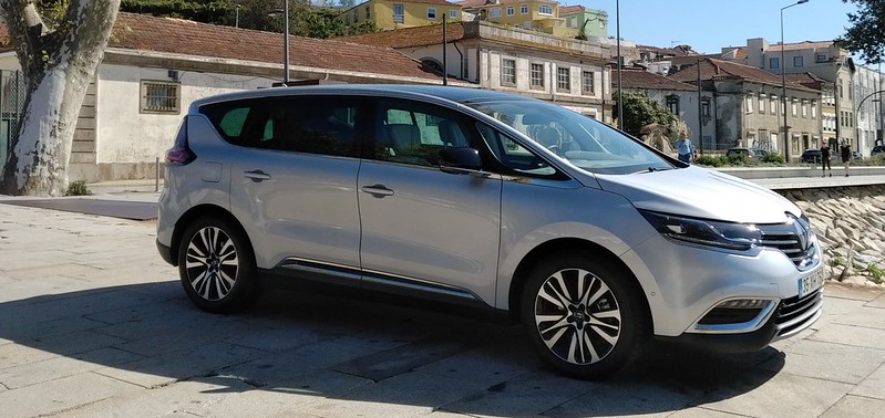 Fiel aos princípios