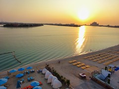 2019-12-02_1758 Dubai, Retreat, UAE, Palm Jumeira, Beach (DSC-WX350 )