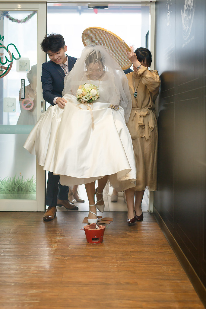 [婚禮攝影]家逸淯婷 迎娶晚宴@宜蘭金樽餐廳-最專業的團隊完成每場完美婚禮紀錄，拍的不只好更要快! #婚禮拍立得