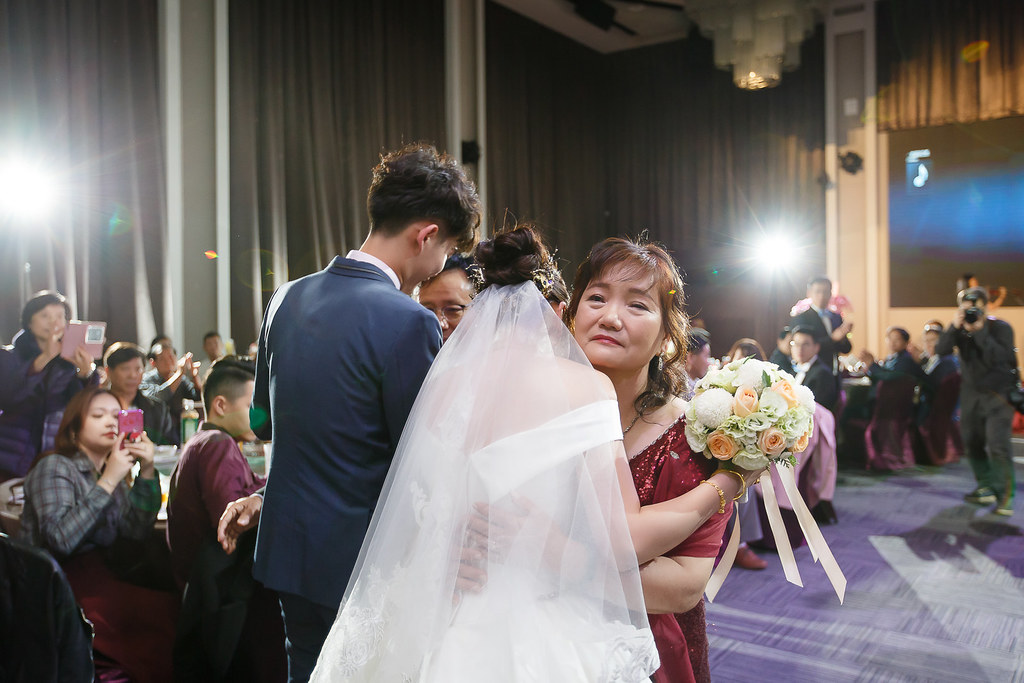[婚禮攝影]家逸淯婷 迎娶晚宴@宜蘭金樽餐廳-最專業的團隊完成每場完美婚禮紀錄，拍的不只好更要快! #婚攝作品