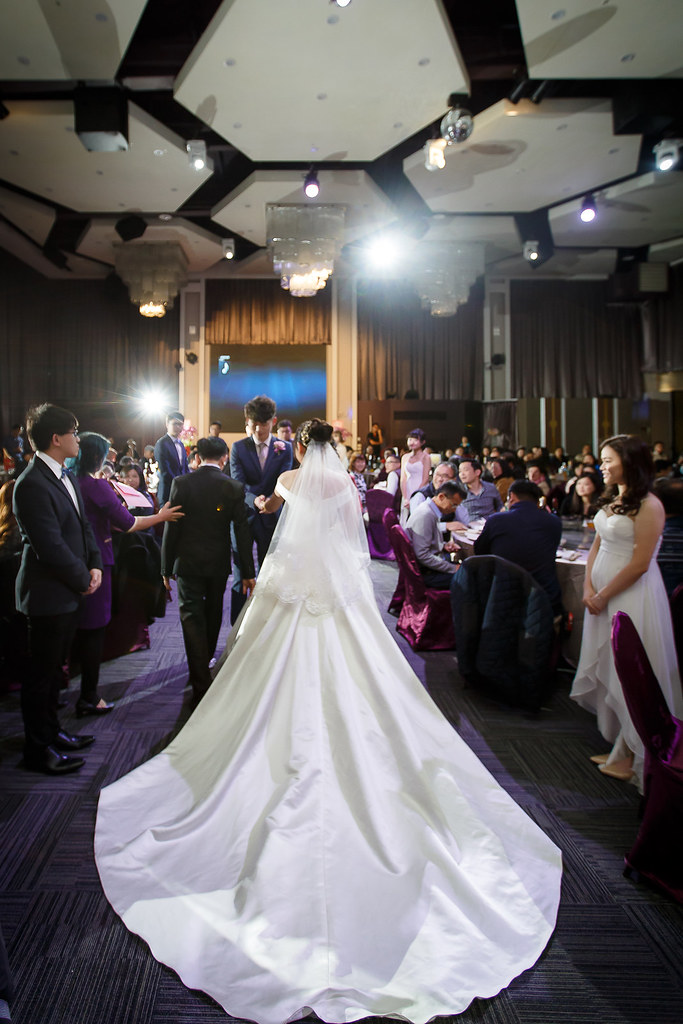 [婚禮攝影]家逸淯婷 迎娶晚宴@宜蘭金樽餐廳-最專業的團隊完成每場完美婚禮紀錄，拍的不只好更要快! #即拍即印