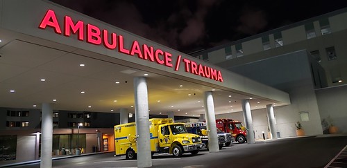 The new Sunrise Hospital  ambulance bay | by Summerlin540