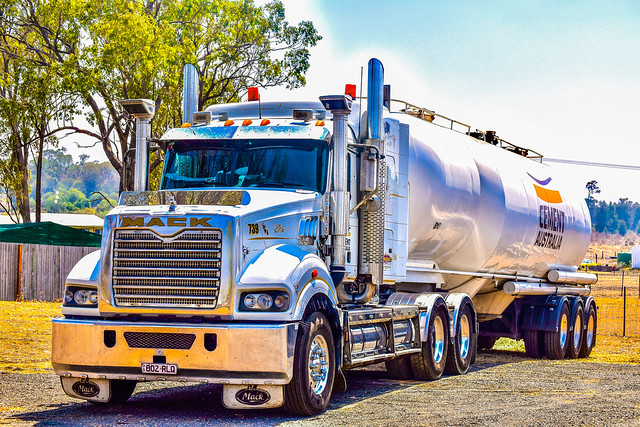 Cement Australia  #cementaustralia #macktrucksaustralia #Mack #superliner #cummins #transgold #tanker #machinery #chrome #cumminssigniture  #transport #trucking #trucks #haulage #australia #dalby #bigrigs #queensland #westerntruckgroup #nikon #D5600